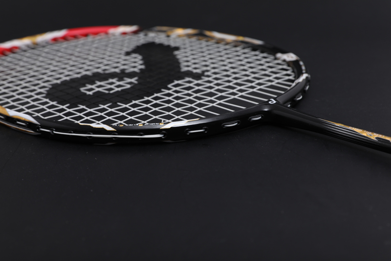 Premium Carbon Badmintonketcher CX-B668 Rød