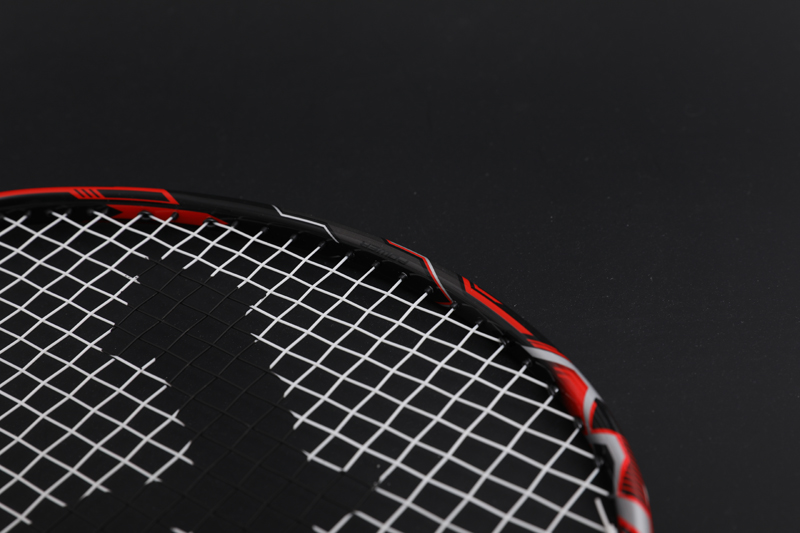 Premium Carbon Badmintonketcher CX-B658 Rød